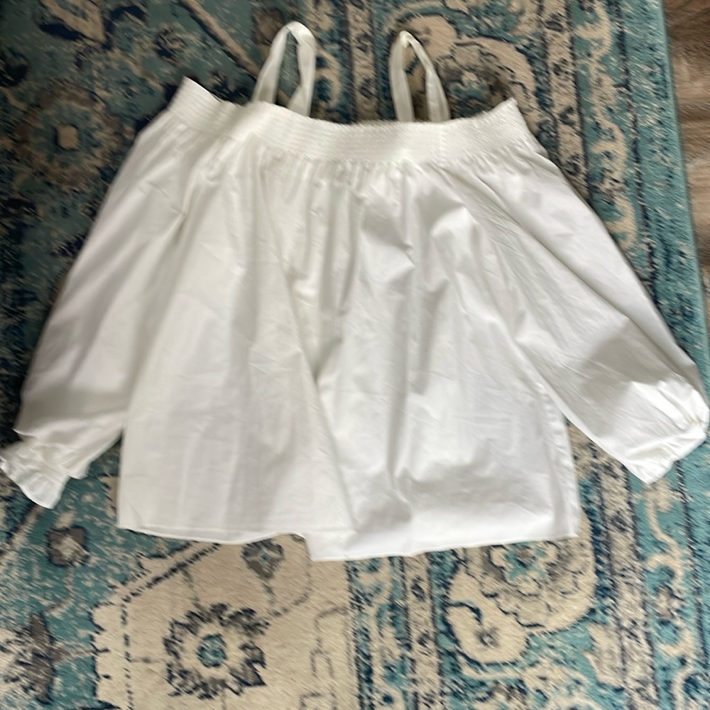 Off the shoulder, blouse